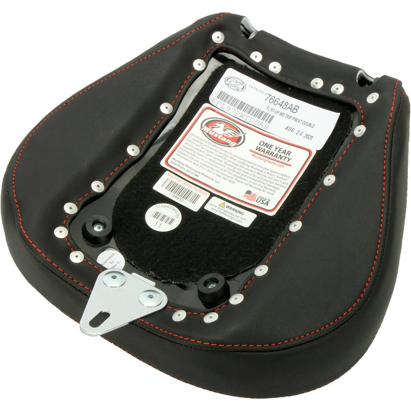 MUSTANG Wide Tripper™ Rear Seat - Diamond American Beauty Red Stitch - Touring '08-'21