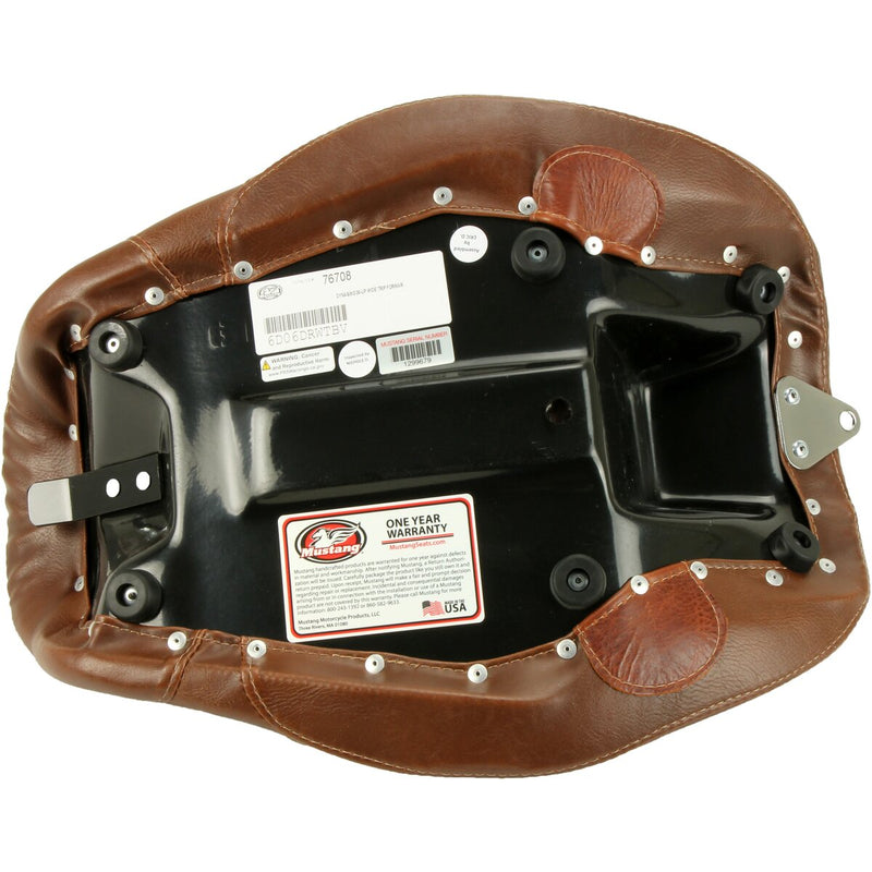 MUSTANG Wide Tripper™ Forward Solo - Smooth - Brown - Dyna '06-'17