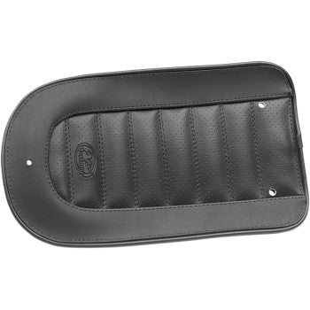 MUSTANG Fender Bib - Tuck and Roll - Solo Seat