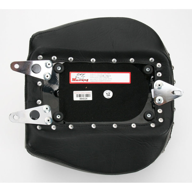 MUSTANG Touring Smooth Chrome-Studded Recessed Rear Seat Black - Softail '84-'99