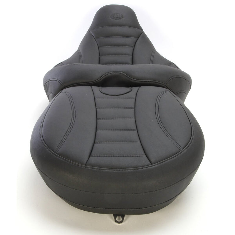 MUSTANG Touring Deluxe Standard Reach One-Piece 2-Up Seat with Driver Backrest Receiver - FLRT/FLTRT '15-'25