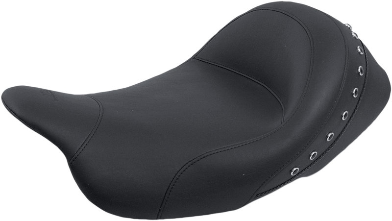 MUSTANG Standard Touring Black Studded Solo Vinyl Seat - Touring '08-'21