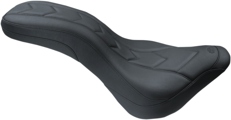 MUSTANG DayTripper™ One-Piece 2-Up Seat - Apex Chevron - Softail '18-'21