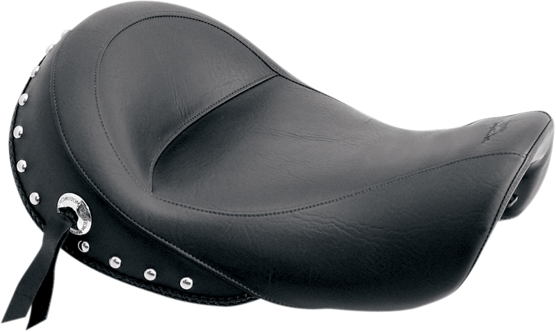 MUSTANG Wide Touring Solo Seat - Chrome Studs and Conchos - Dyna '06-'17
