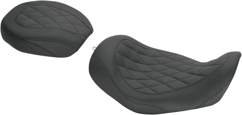 MUSTANG Wide Tripper™ Forward Passenger Seat - Diamond - Black - Dyna '06-'17