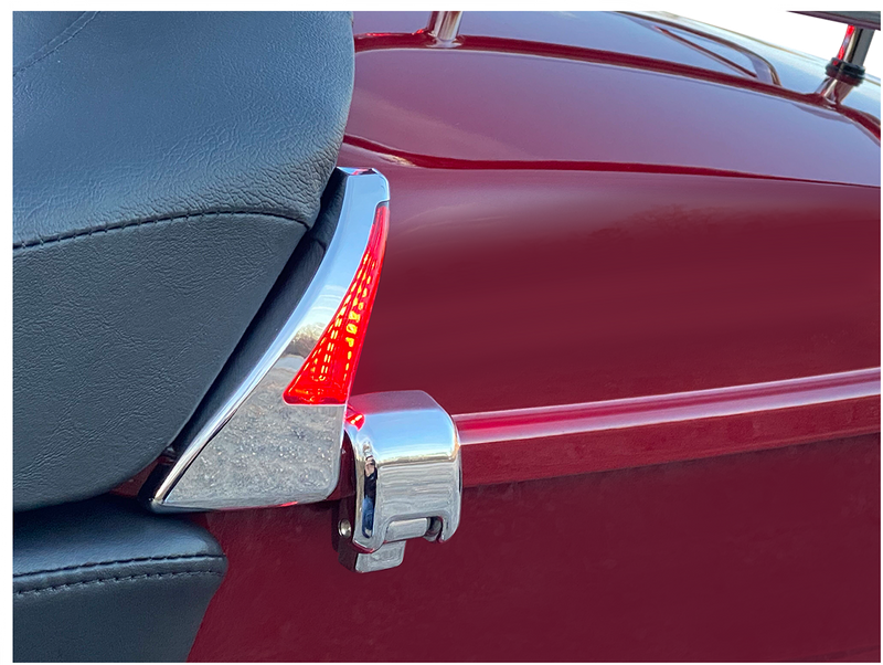 CUSTOM DYNAMICS Sequential Tour Pak Seat Back Rest LED Lights - Chrome/Red - FLH