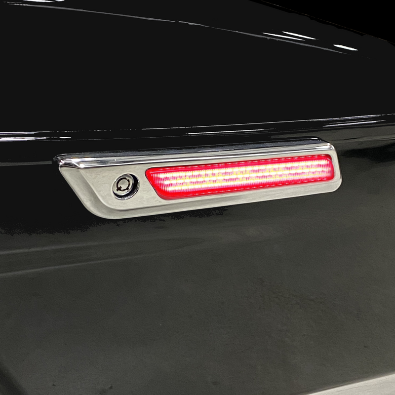 CUSTOM DYNAMICS Saddlebag LED Latch Light - Red - Chrome