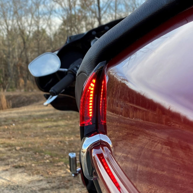 CUSTOM DYNAMICS Sequential Tour Pak Seat Back Rest LED Lights - Black/Smoke - CVO