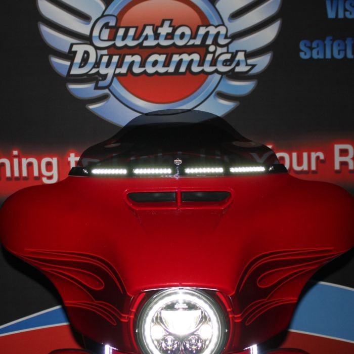 CUSTOM DYNAMICS Windshield Trim W/ Sequential Led Turn Signals (Touring)