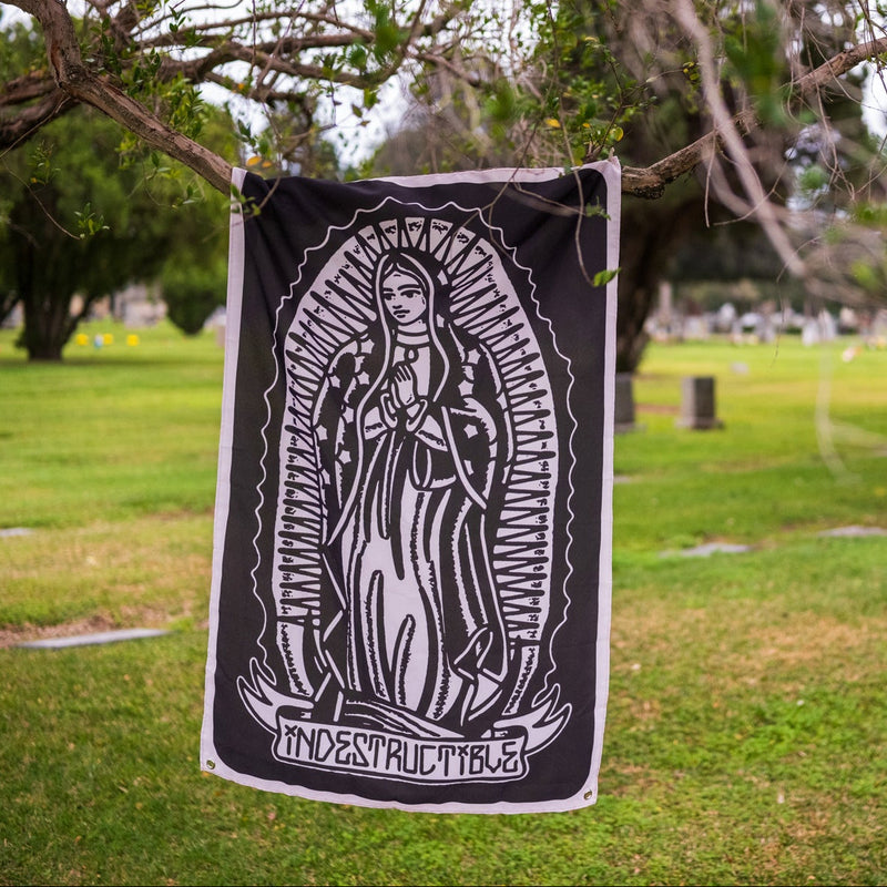 OL Monochrome Flag