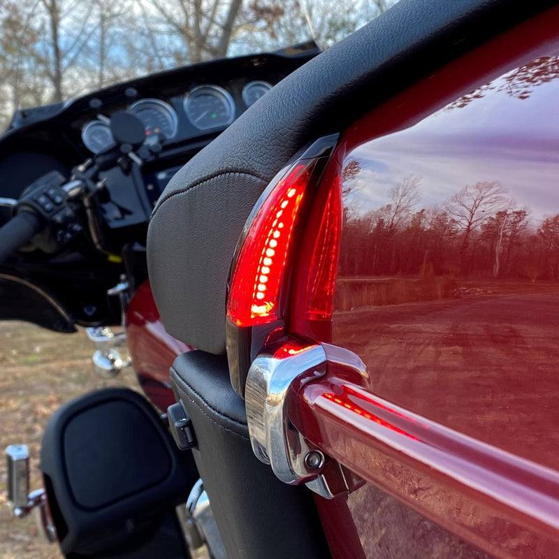 CUSTOM DYNAMICS Sequential Tour Pak Seat Back Rest LED Lights - Black/Smoke - FLH