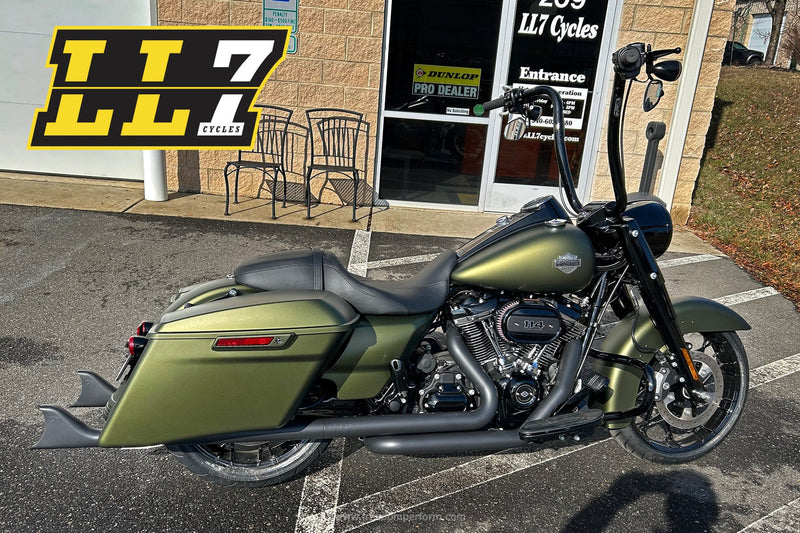 FREEDOM EXHAUST -  TOURING 2.5" SHARKTAIL M8 TRUE-DUAL FULL SYSTEM 2017-PRESENT