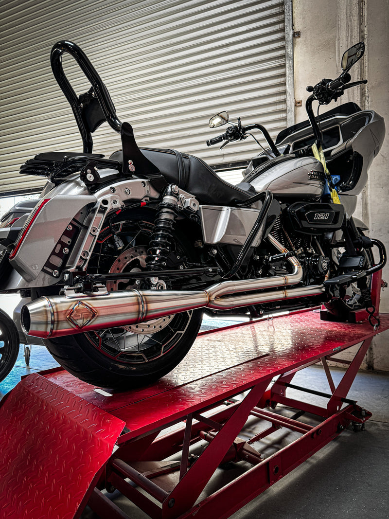 2017-2025 M8 BAGGER - FULL LENGTH TURNPIKE