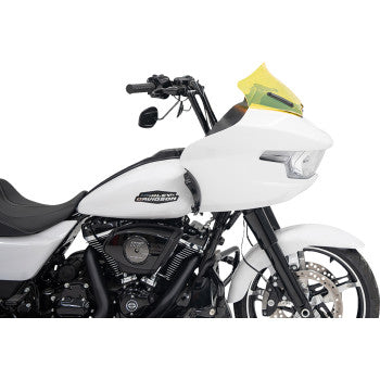 KLOCK WERKS Kolor Flare Windshield - 10" - Yellow Ice - '23.5-UP Road Glide