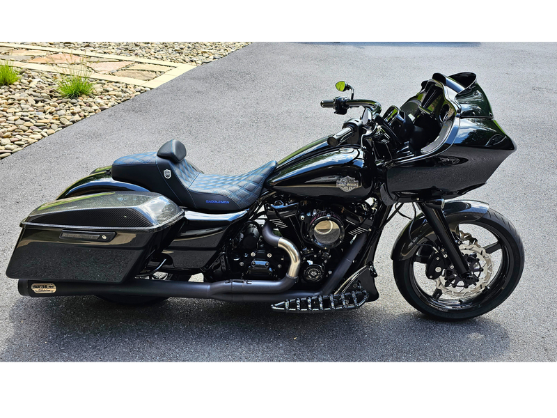 Burns Stainless NhB Exhaust for M8 Baggers