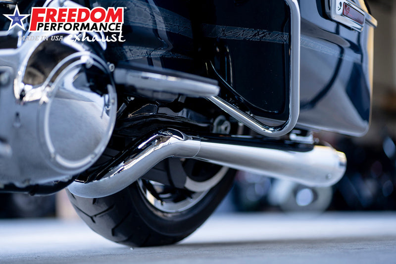 FREEDOM EXHAUST -  TOURING RIGHT SIDE TUCK & UNDER TRUE-DUAL HEADERS