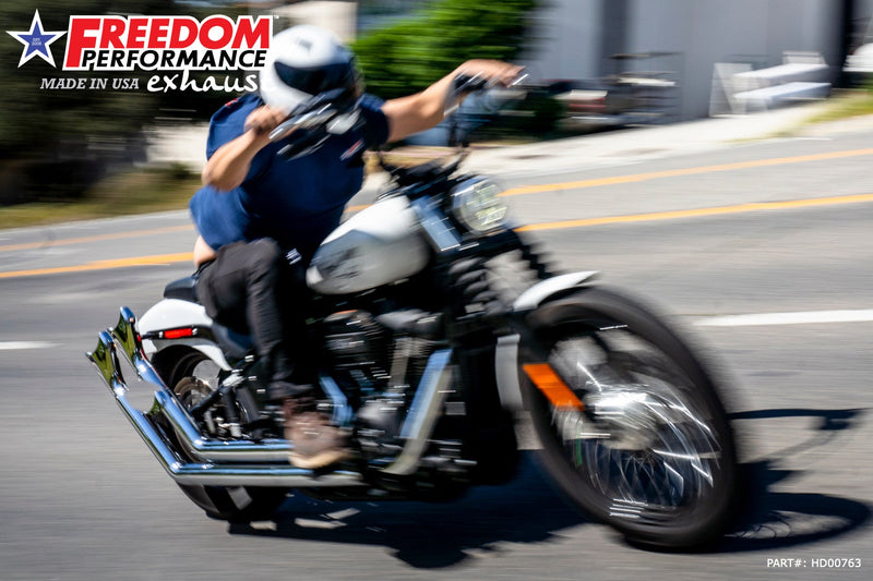 FREEDOM EXHAUST -  SOFTAIL UPSWEEPS *NOT FOR WIDE TIRE BIKES