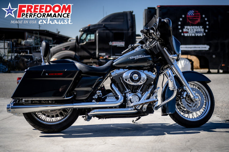 FREEDOM EXHAUST -  TOURING/TRIKE AMERICAN OUTLAW & COMBAT FLUTED 4.5" MEGAPHONE SLIP-ONS