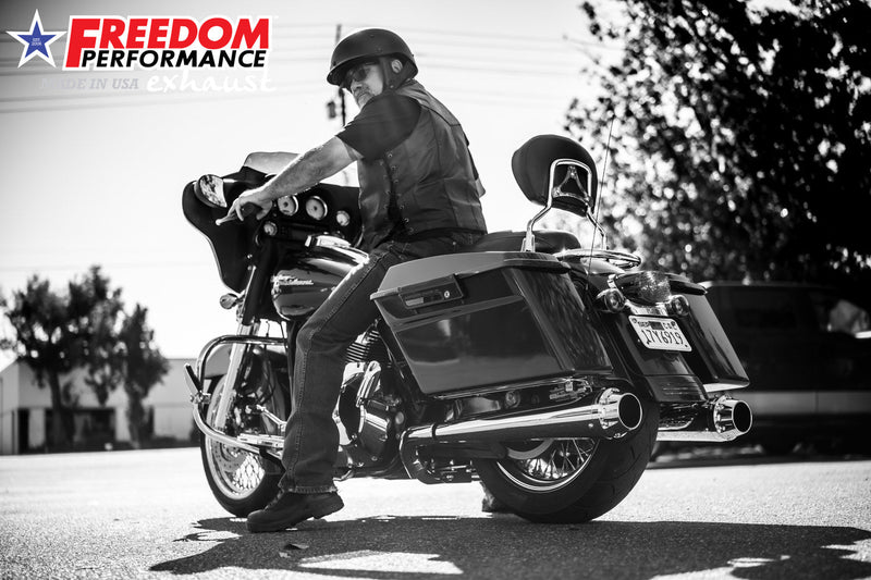 FREEDOM EXHAUST -  TOURING/TRIKE AMERICAN OUTLAW & COMBAT FLUTED 4.5" MEGAPHONE SLIP-ONS