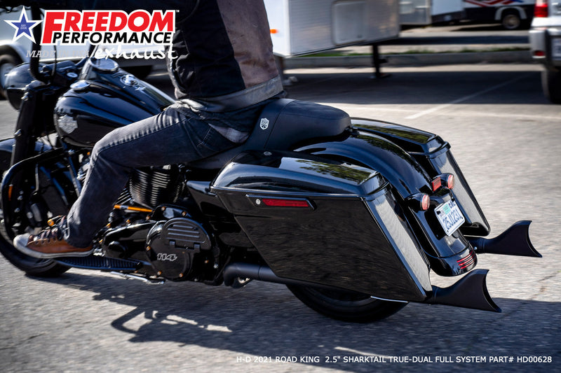 FREEDOM EXHAUST -  TOURING 2.5" SHARKTAIL M8 TRUE-DUAL FULL SYSTEM 2017-PRESENT