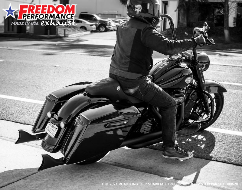 FREEDOM EXHAUST -  TOURING 2.5" SHARKTAIL M8 TRUE-DUAL FULL SYSTEM 2017-PRESENT