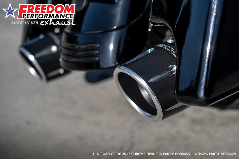FREEDOM EXHAUST -  TOURING/TRIKE AMERICAN OUTLAW & COMBAT FLUTED 4.5" MEGAPHONE SLIP-ONS