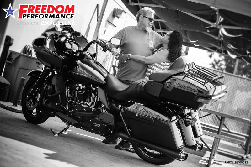 FREEDOM EXHAUST -  TOURING/TRIKE AMERICAN OUTLAW & COMBAT FLUTED 4.5" MEGAPHONE SLIP-ONS
