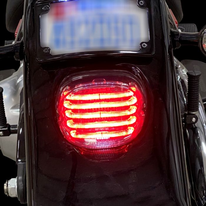 CUSTOM DYNAMICS ProBeam Led Taillight w/ Integrated Turn Signal