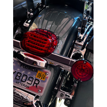 CUSTOM DYNAMICS ProBEAM® Squareback LED Taillight Kit - without License Plate Illumination Window - Red