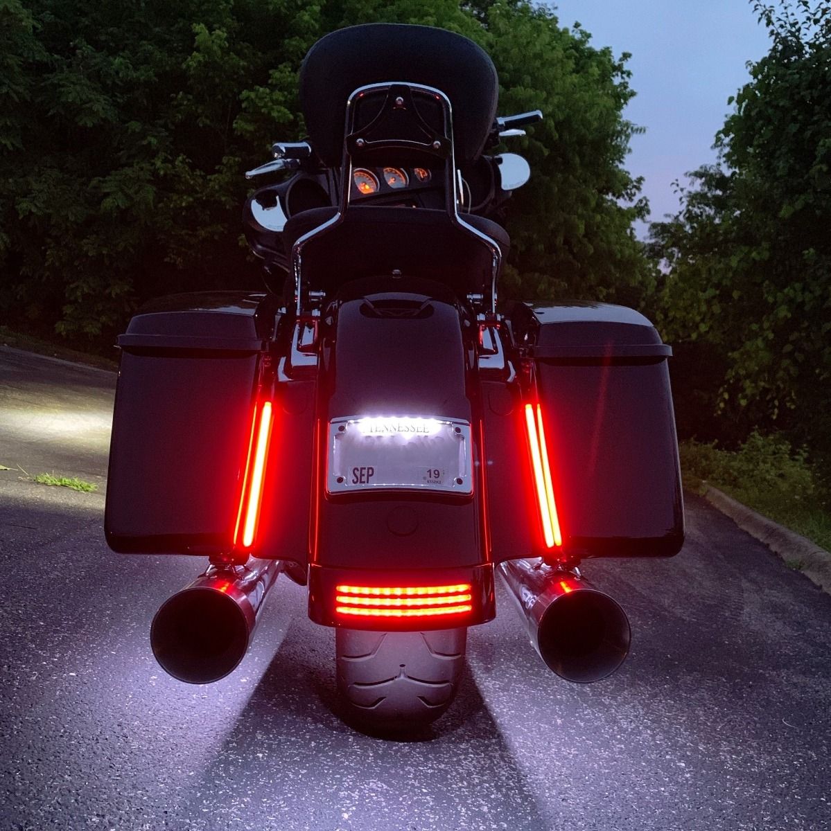 CUSTOM DYNAMICS Plasma Rods™ Auxiliary LED Light Bars 10