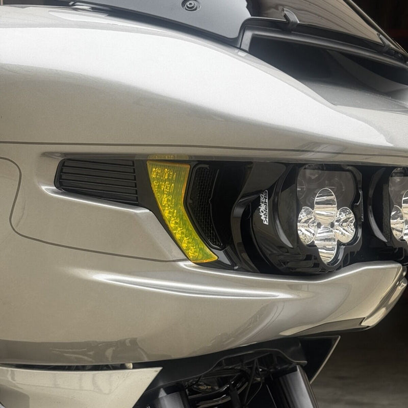 CUSTOM DYNAMICS Shark Demon® Turn Signal Vents - Yellow Lens - Road Glide '23-'25