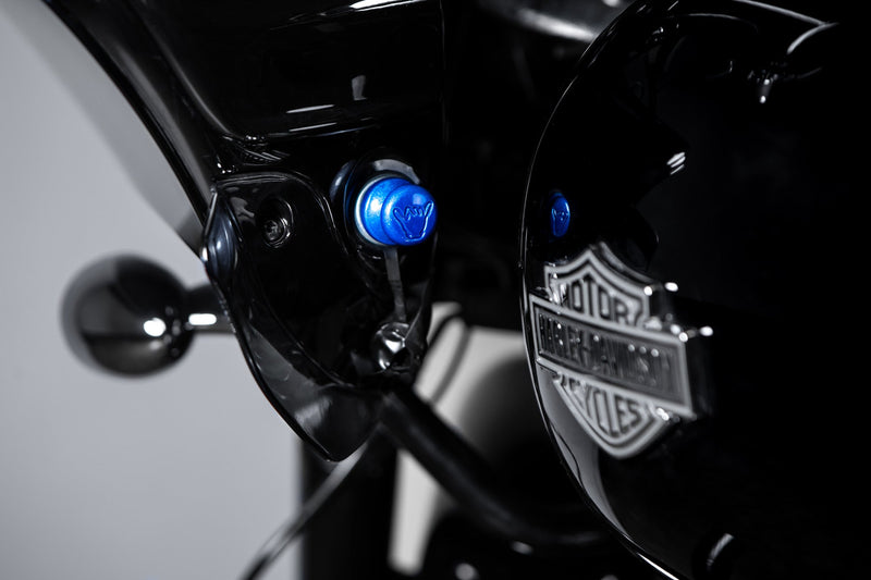 Auxiliary / Cigarette Power Outlet Plug