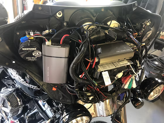 HOGTUNES 6 Speaker / Dual Amp Complete System - FLHT '98-'13