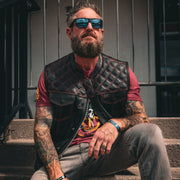 The Men's Diamond Stitch Club Vest by Unik Premium combines sophisticated design with practical features.