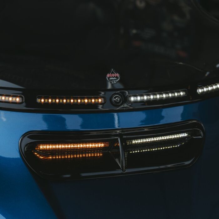 CUSTOM DYNAMICS LED Vent Gloss Black Insert With Black Mesh