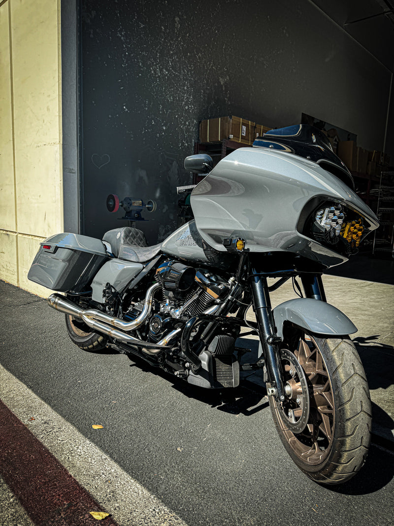 2017-2025 M8 BAGGER - MID LENGTH “ELSINORE”