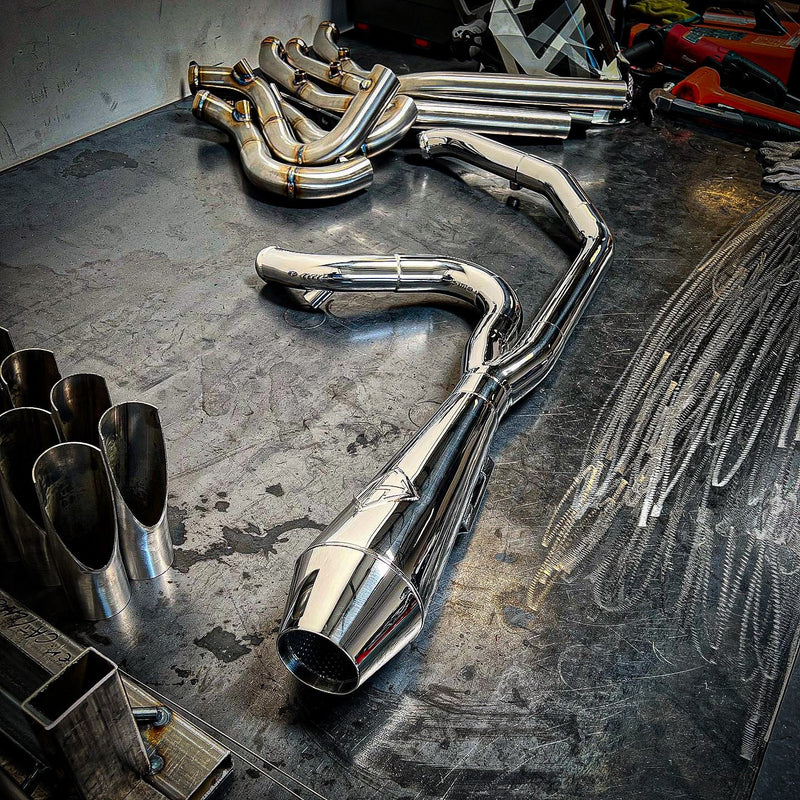SP Concepts 2-1 Exhaust System - MID LENGTH “ELSINORE” - M8 Touring '17-'26
