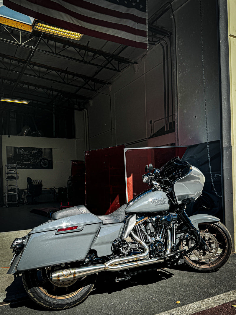 2017-2025 M8 BAGGER - MID LENGTH “ELSINORE”