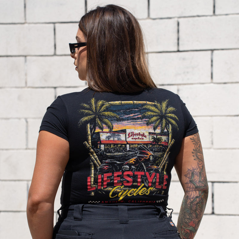 LIFESTYLE CYCLES™ SOCAL WOMENS V NECK