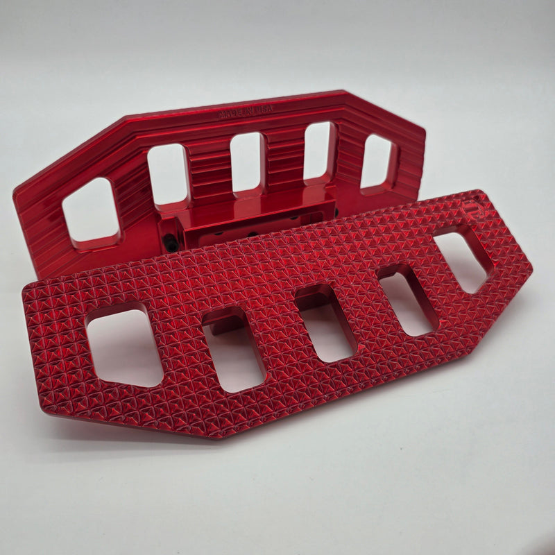 Genesis M8 Softail Rider Floorboards | Harley-Davidson