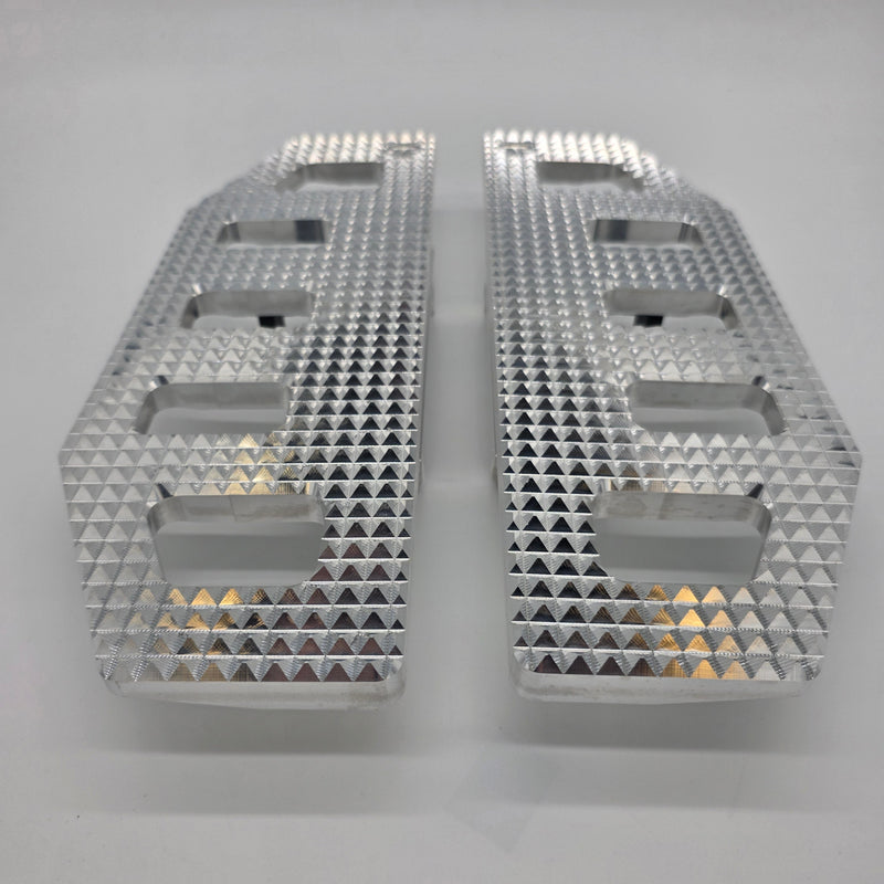 Genesis M8 Softail Rider Floorboards | Harley-Davidson